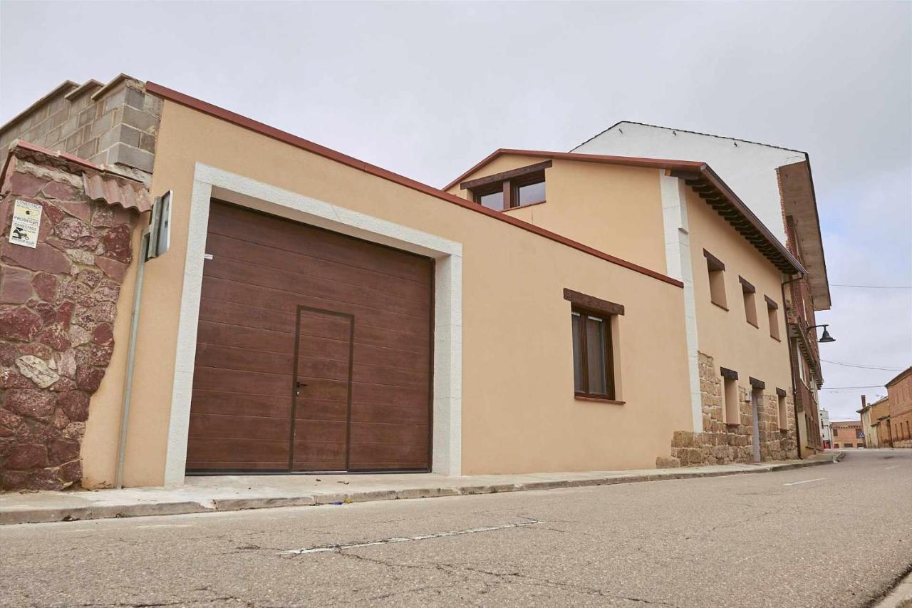 Casa Rural Nueve Villas Amusco Extérieur photo